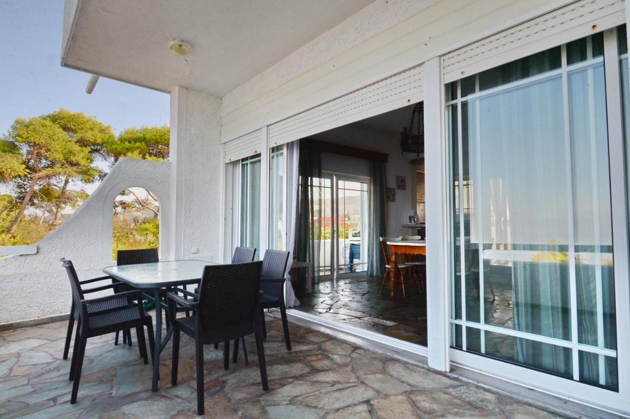 Antorina Beachfront Villas With Private Pools Kamari  エクステリア 写真