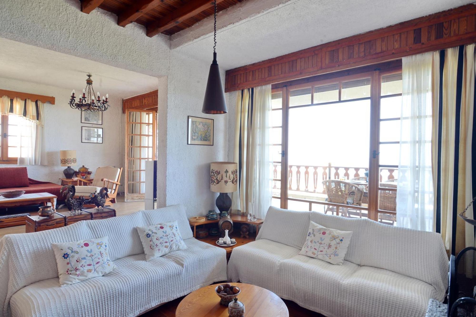 Antorina Beachfront Villas With Private Pools Kamari  エクステリア 写真